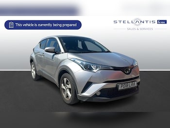 Used Toyota C-HR 2018 for sale - 78449437: Photo