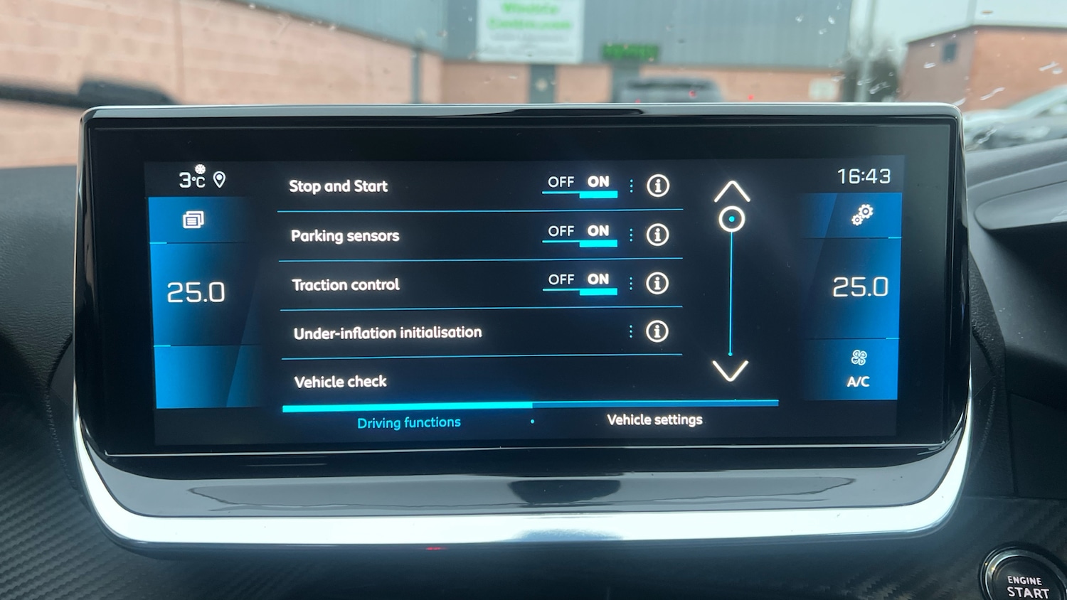 Used Peugeot 208 2020 for sale - 77075218: Photo 30