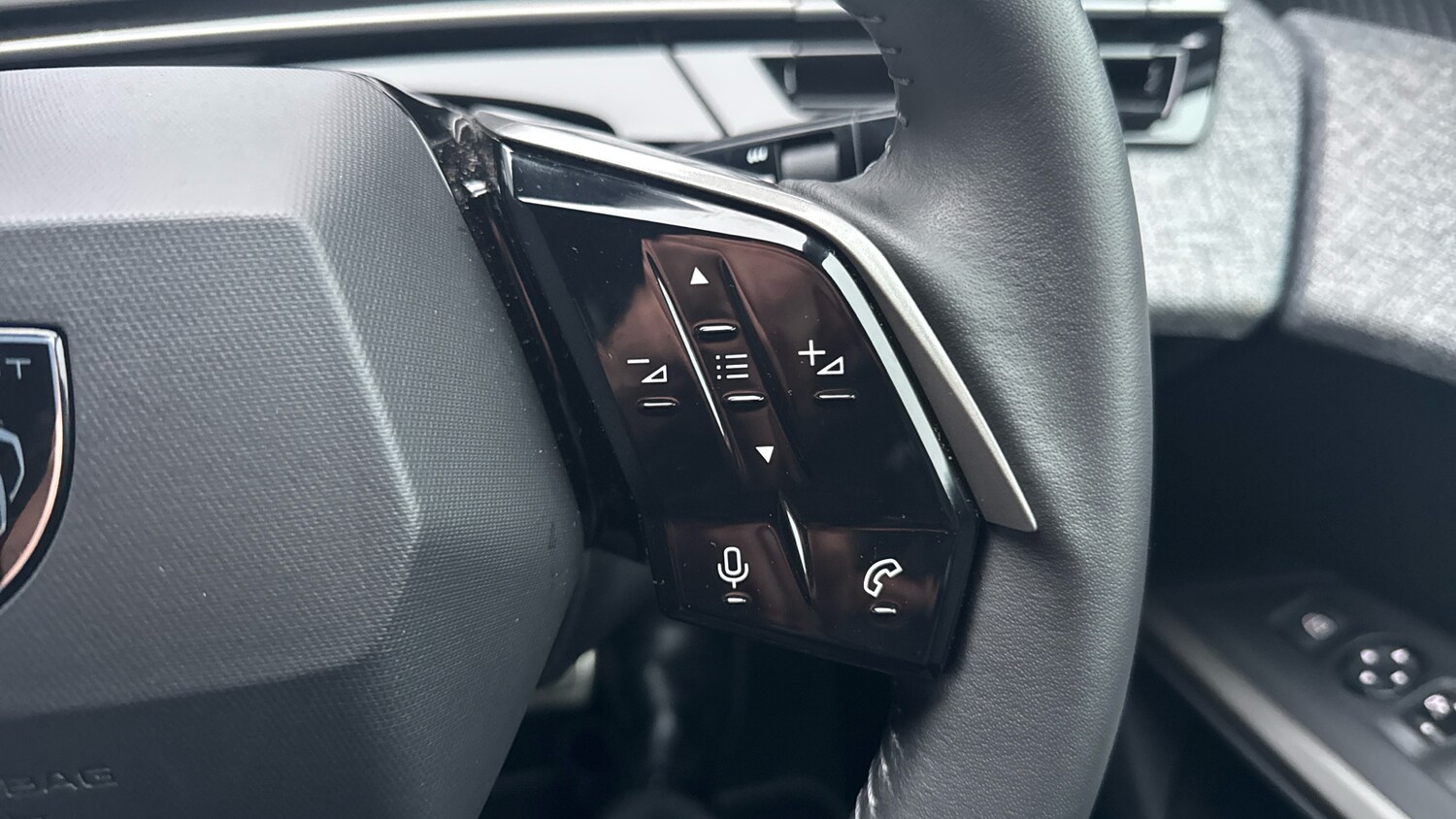 Used Peugeot 3008 2025 for sale - 77204888: Photo 24