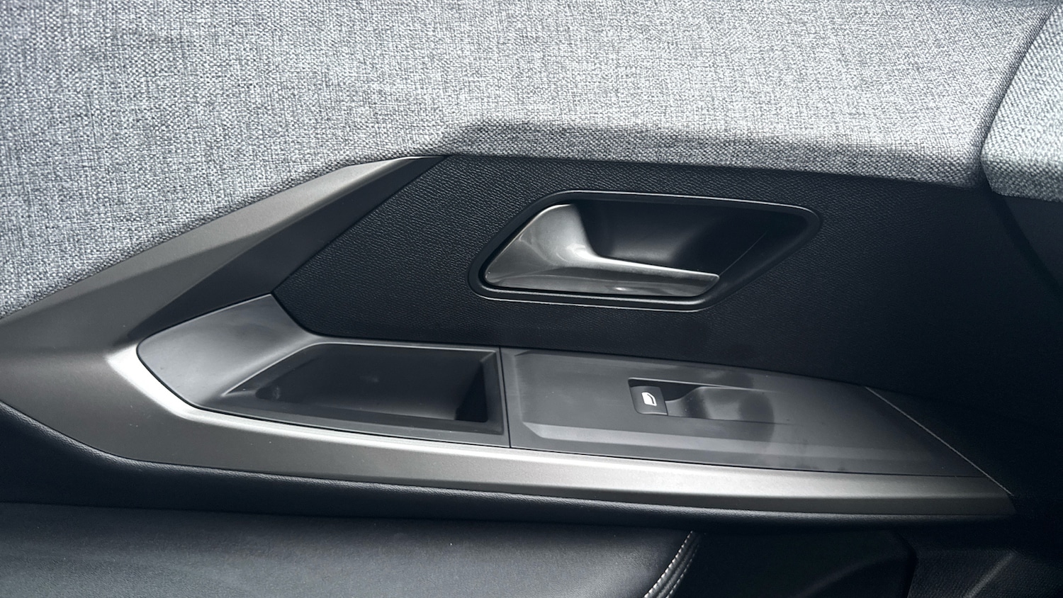 Used Peugeot 3008 2025 for sale - 77204888: Photo 41