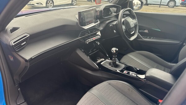 Used Peugeot 2008 2023 for sale - 75564862: Photo 12
