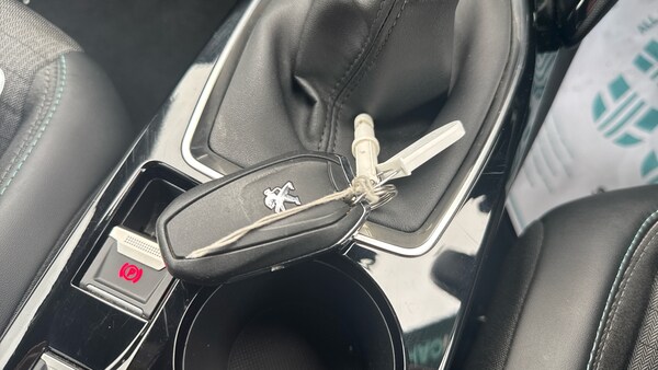 Used Peugeot 2008 2023 for sale - 75564862: Photo 49