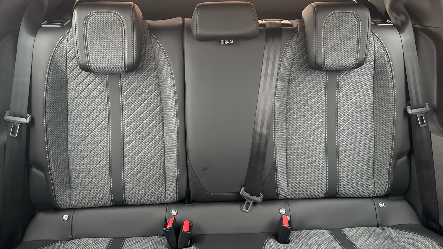 Used Peugeot 2008 2025 for sale - 76840351: Photo 26