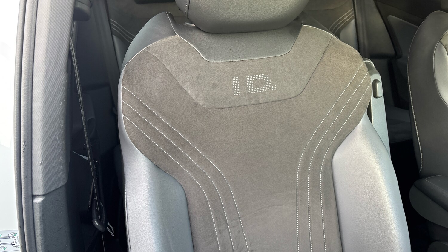 Used Volkswagen ID.4 2022 for sale - 76998808: Photo 39