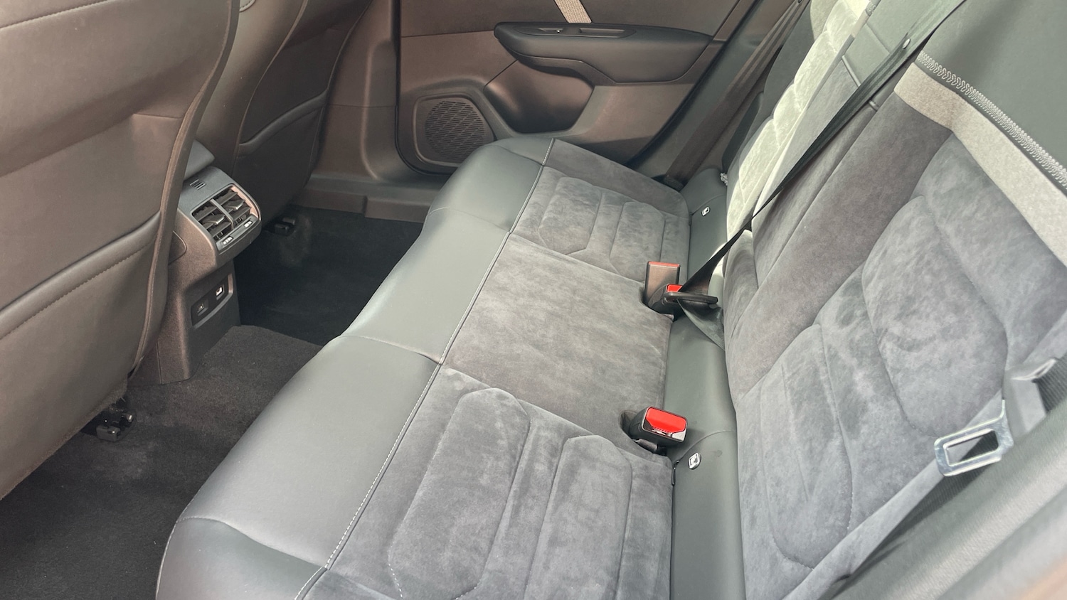 Used Citroen C4 2024 for sale - 76359055: Photo 30