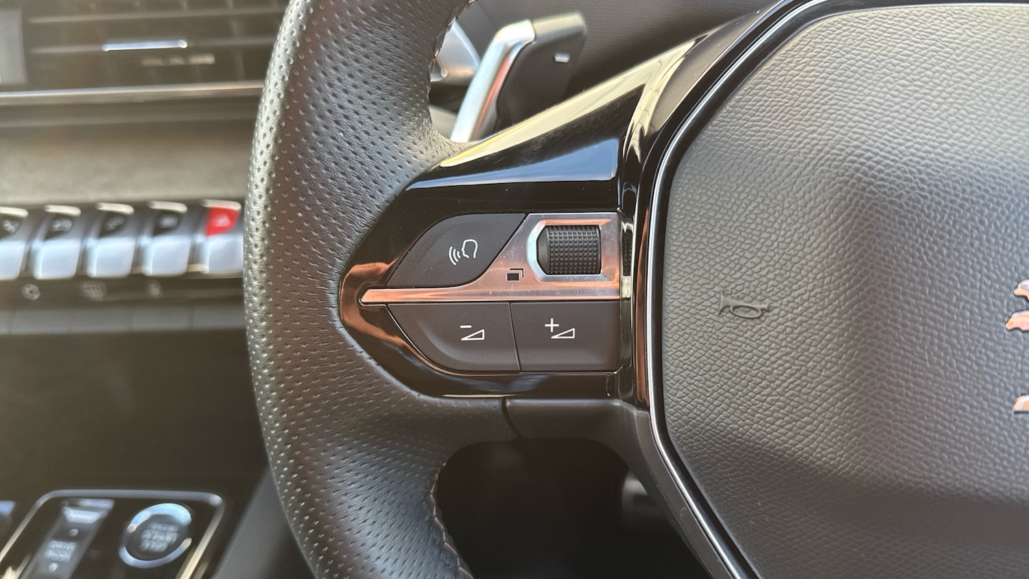 Used Peugeot 3008 2024 for sale - 76772562: Photo 24