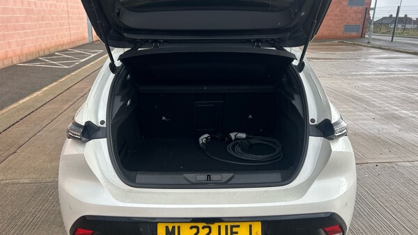 Used Peugeot 308 2022 for sale - 76153978: Photo 19