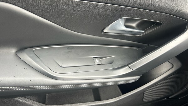 Used Peugeot 308 2022 for sale - 76153978: Photo 41