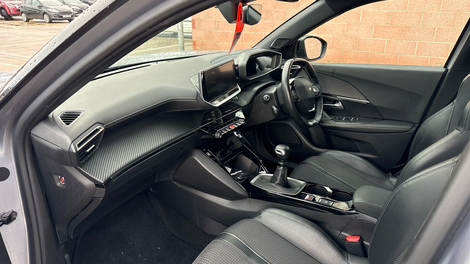 Used Peugeot 2008 2021 for sale - 76458421: Photo 12