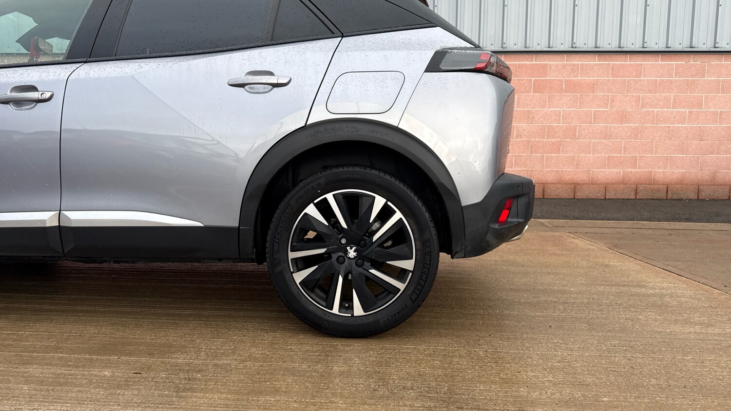 Used Peugeot 2008 2021 for sale - 76458421: Photo 16