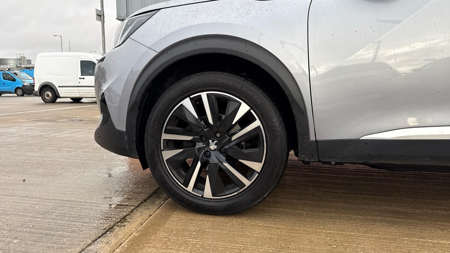 Used Peugeot 2008 2021 for sale - 76458421: Photo 17