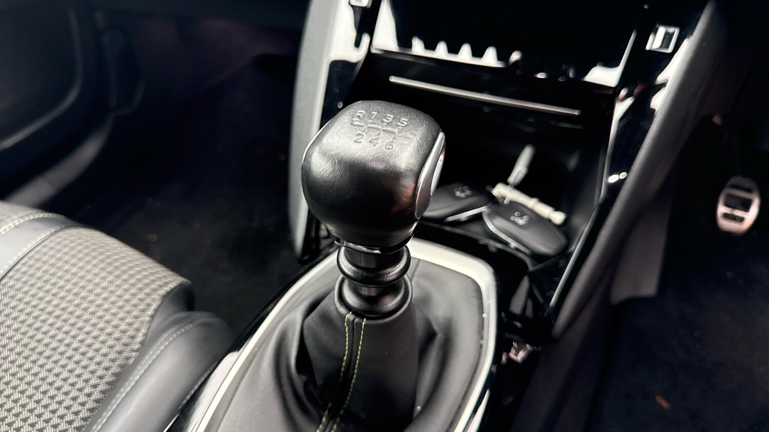 Used Peugeot 2008 2021 for sale - 76458421: Photo 20