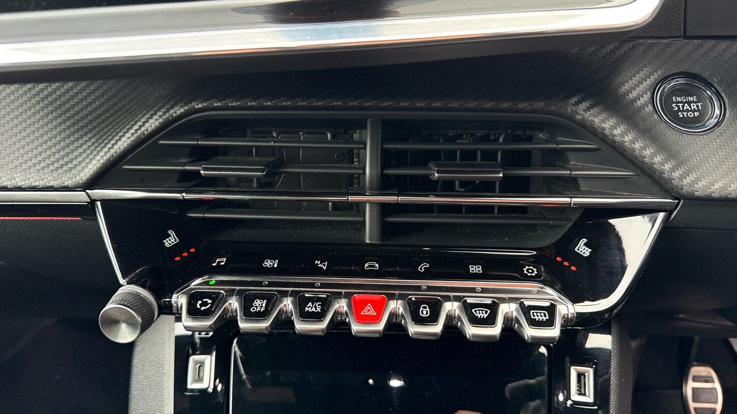 Used Peugeot 2008 2021 for sale - 76458421: Photo 45