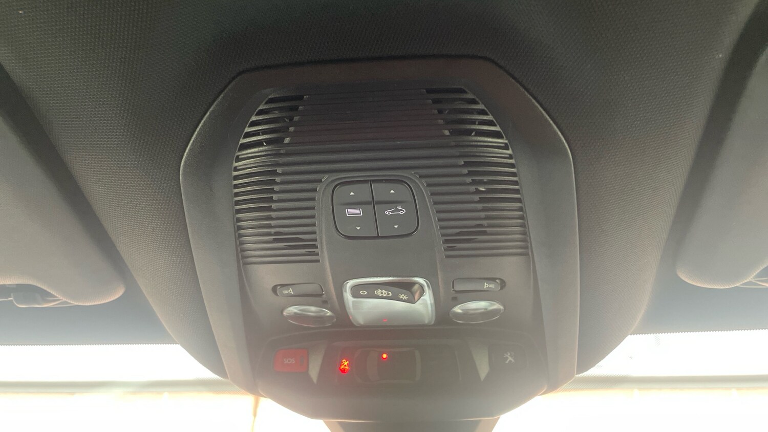 Used Peugeot 3008 2022 for sale - 76419720: Photo 39