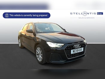 Used Audi A1 2019 for sale - 77941358: Photo