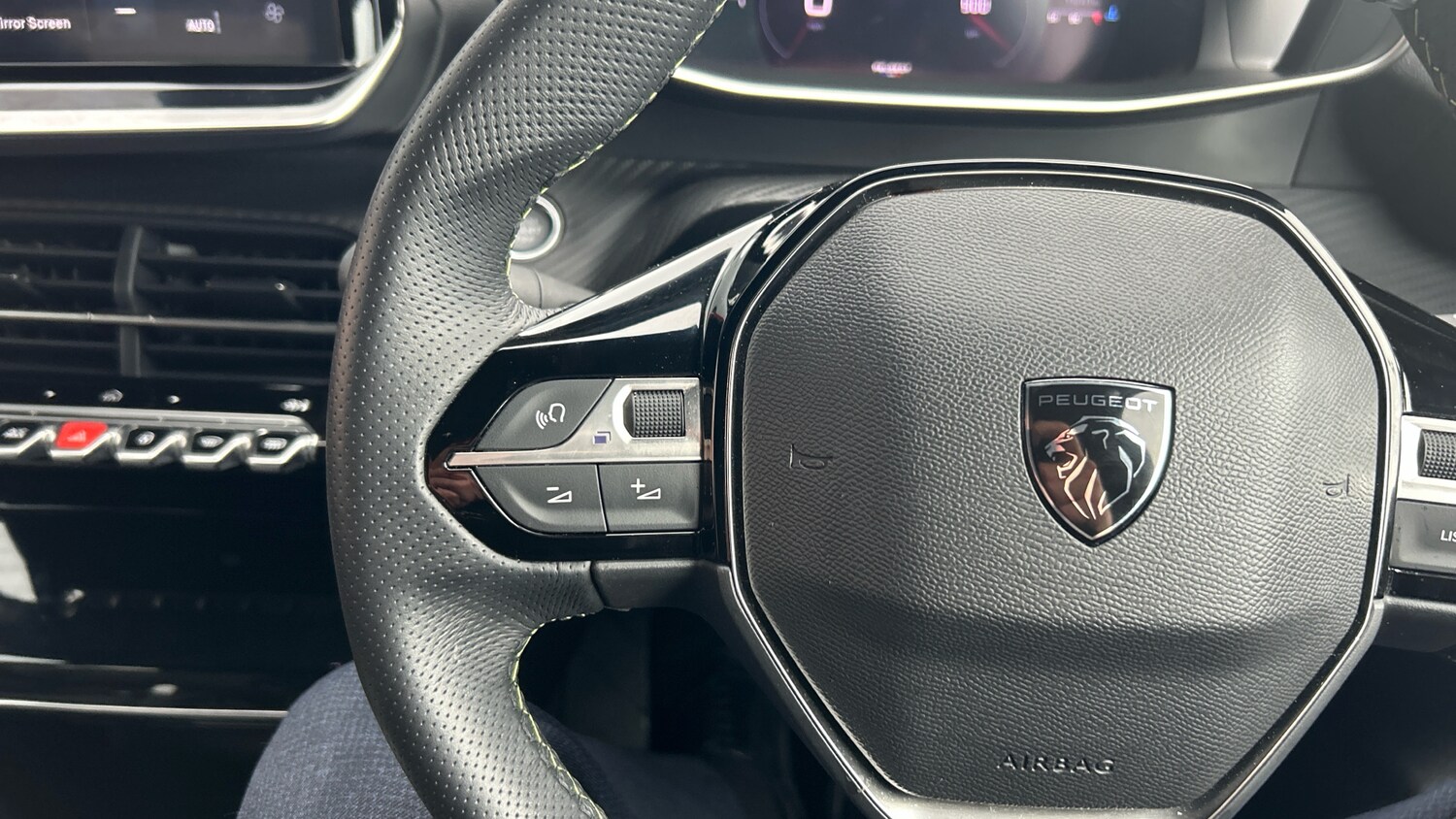 Used Peugeot 208 2024 for sale - 76419709: Photo 23