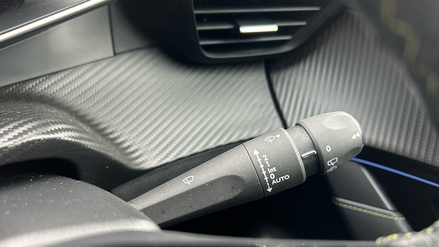 Used Peugeot 208 2024 for sale - 76419709: Photo 28