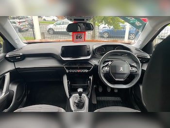 Used Peugeot 2008 2022 for sale - 76014582: Photo 4