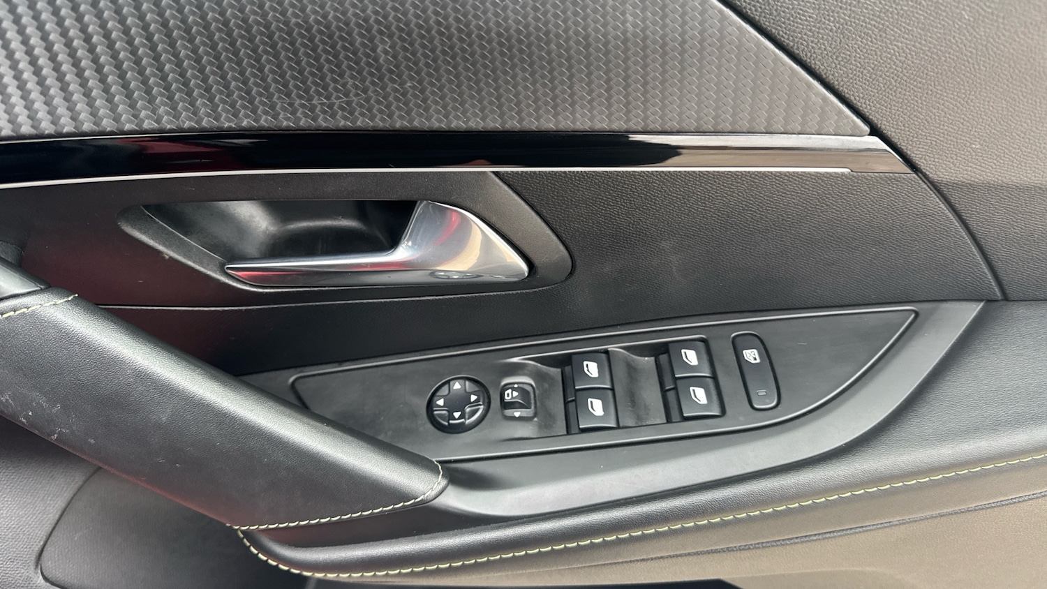 Used Peugeot 208 2021 for sale - 77575740: Photo 22