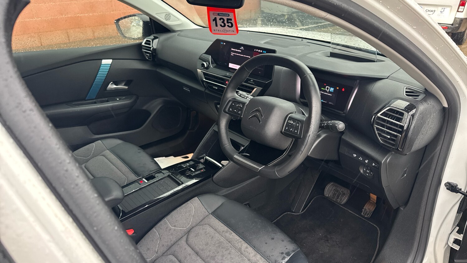 Used Citroen C4 2023 for sale - 75954530: Photo 11