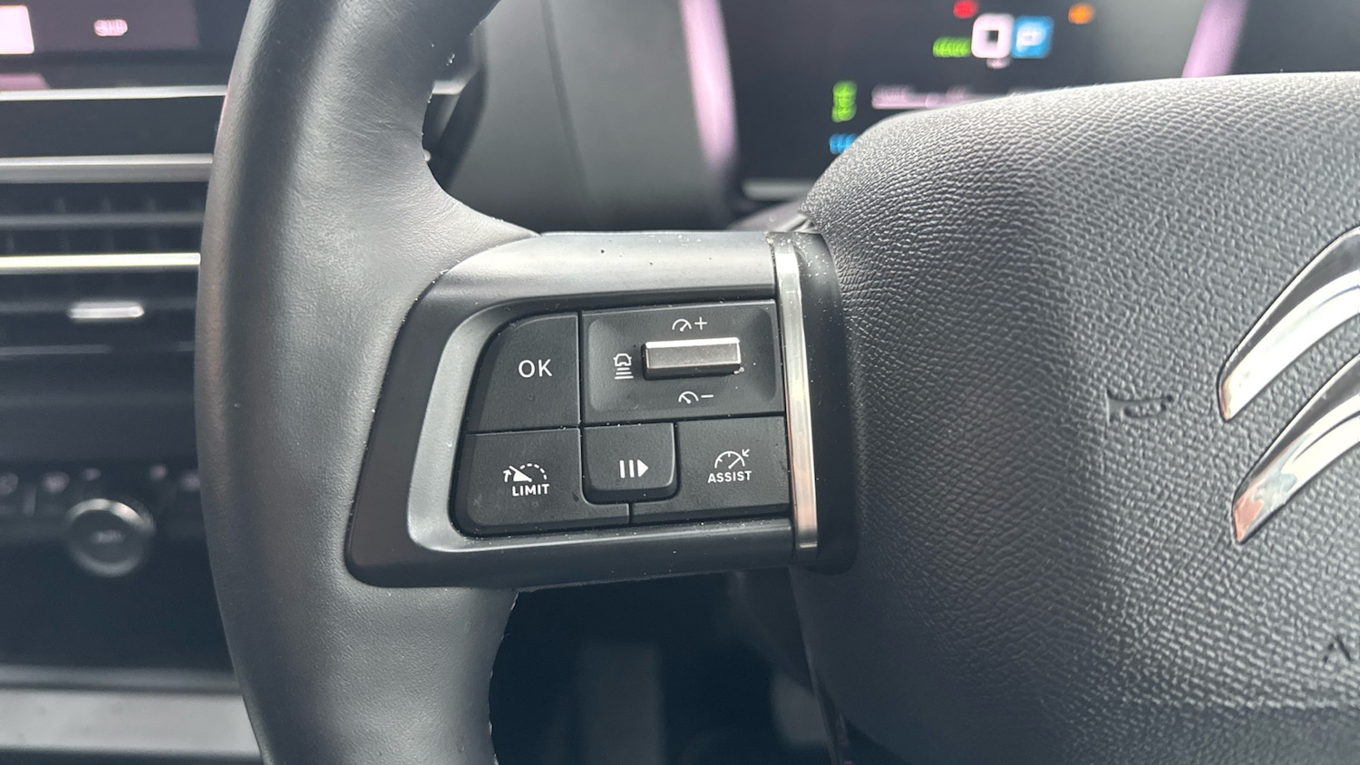 Used Citroen C4 2023 for sale - 75954530: Photo 23