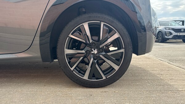 Used Peugeot 208 2023 for sale - 75992259: Photo 15