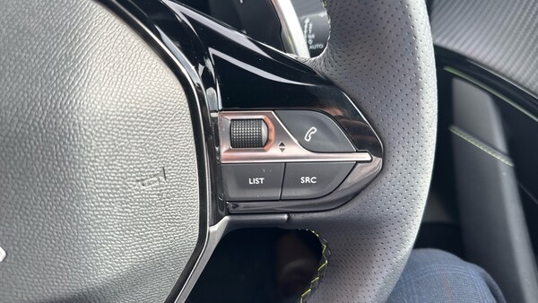 Used Peugeot 208 2023 for sale - 75992259: Photo 24