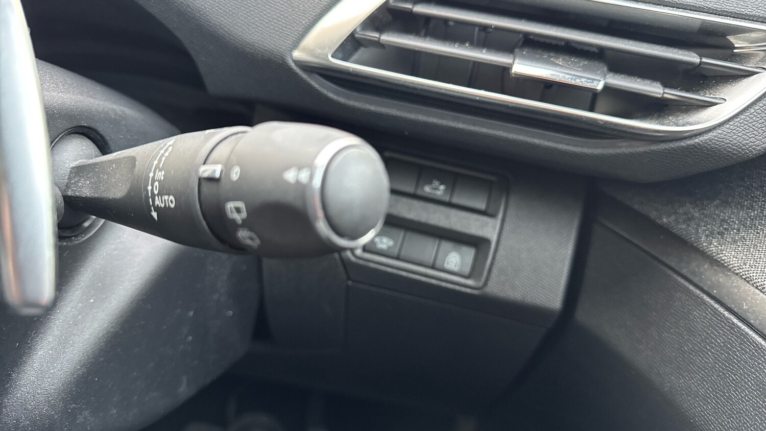 Used Peugeot 3008 2020 for sale - 76690693: Photo 29