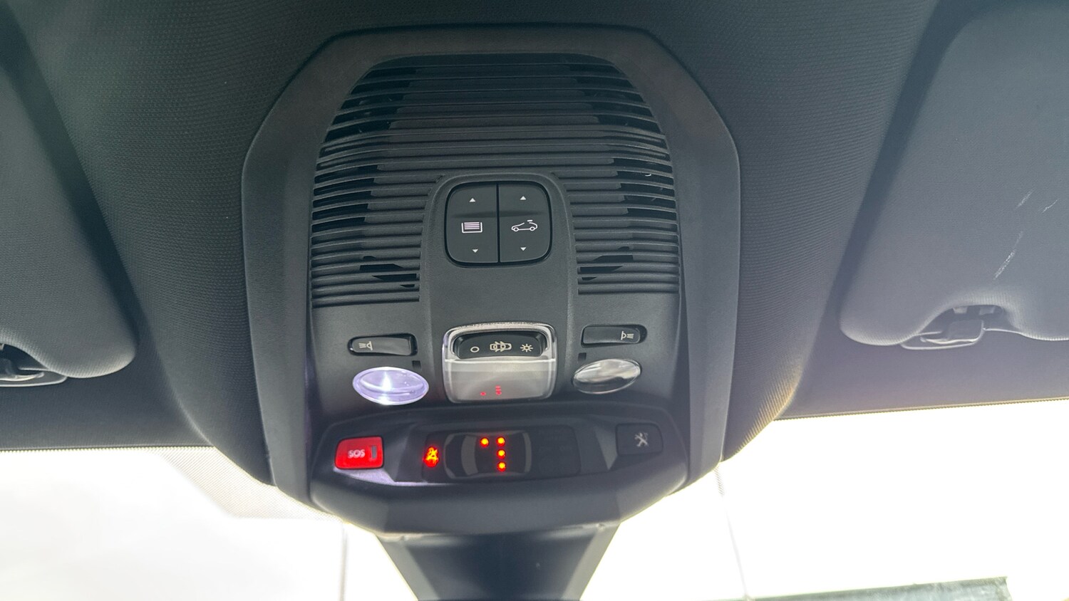 Used Peugeot 3008 2020 for sale - 76690693: Photo 40