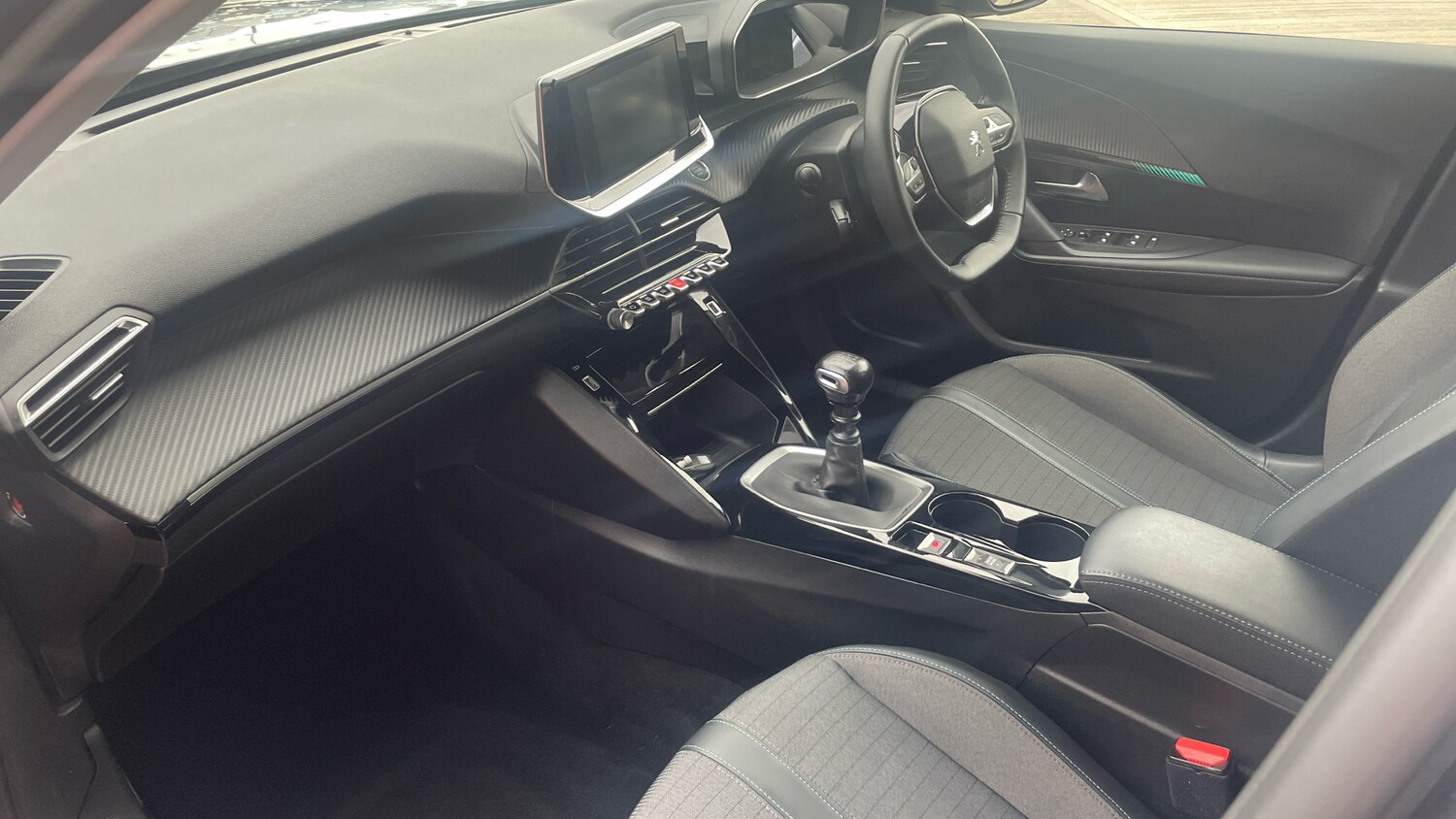 Used Peugeot 2008 2022 for sale - 76378416: Photo 12