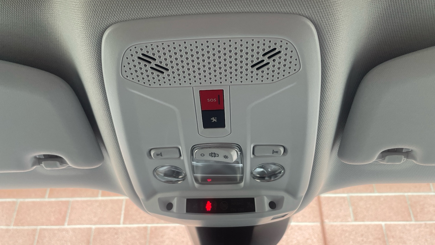 Used Peugeot 2008 2022 for sale - 76378416: Photo 39