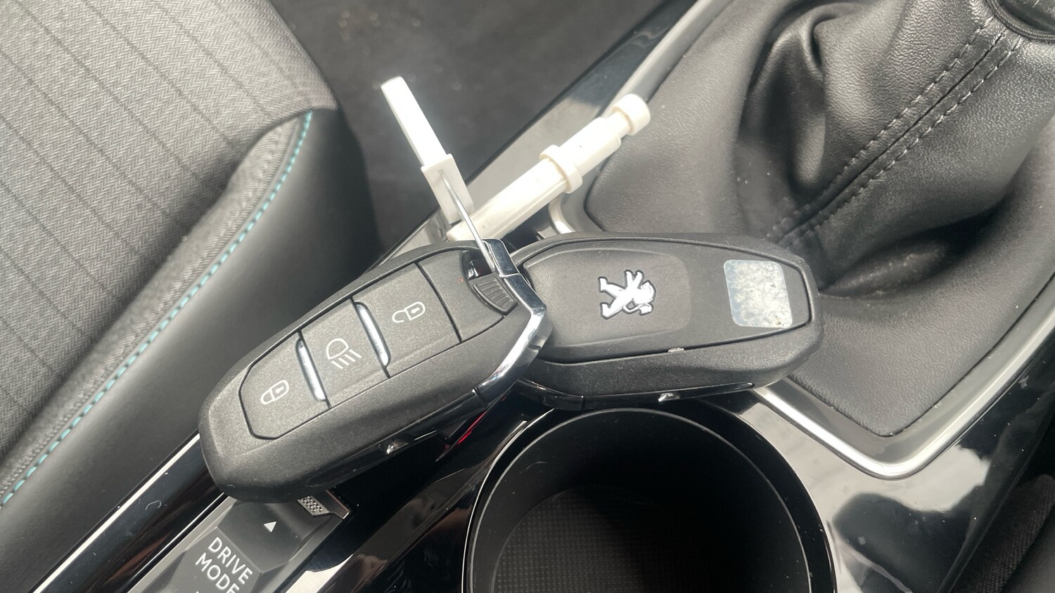 Used Peugeot 2008 2022 for sale - 76378416: Photo 49