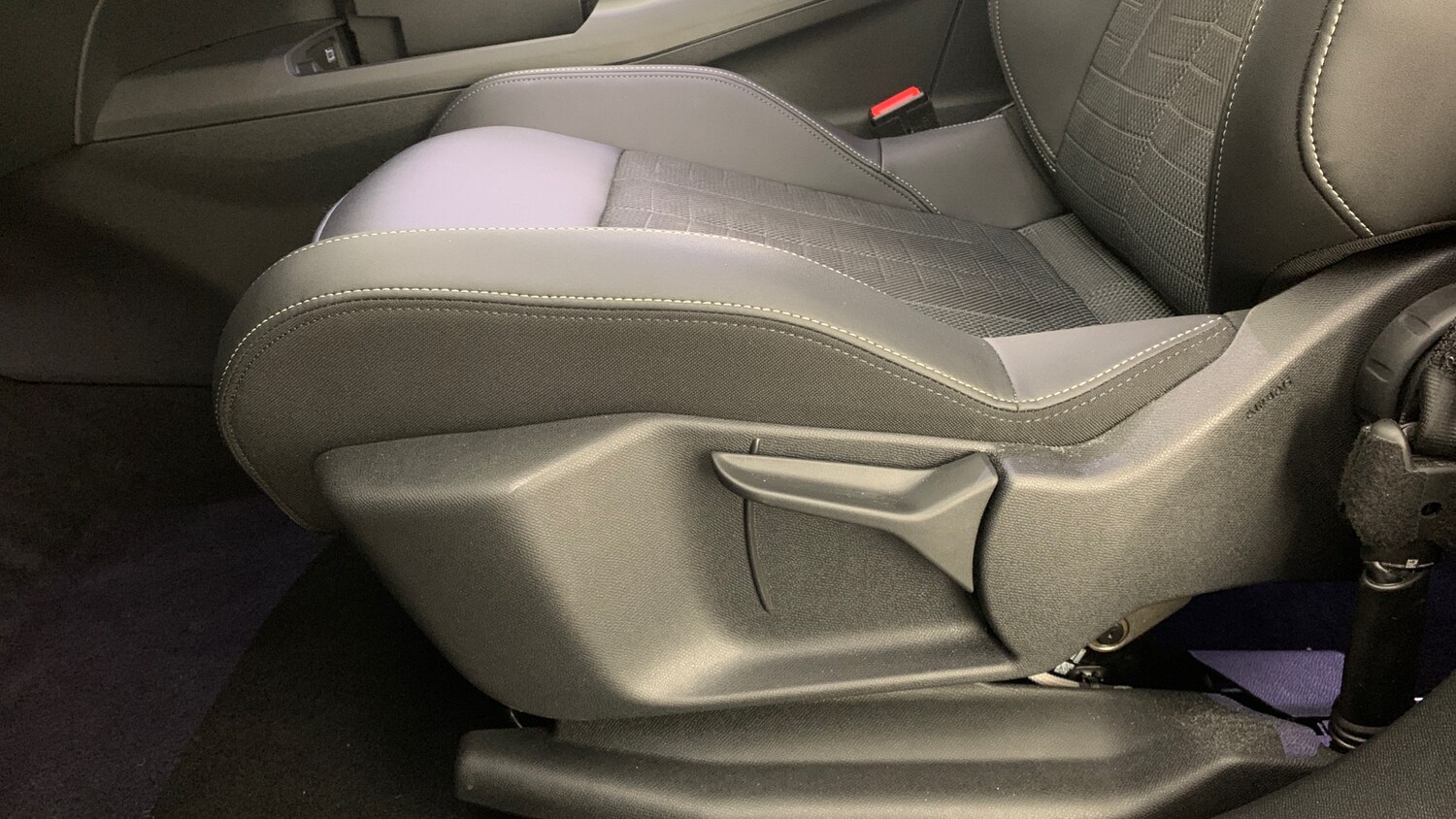 Used Peugeot 3008 2025 for sale - 78158096: Photo 45