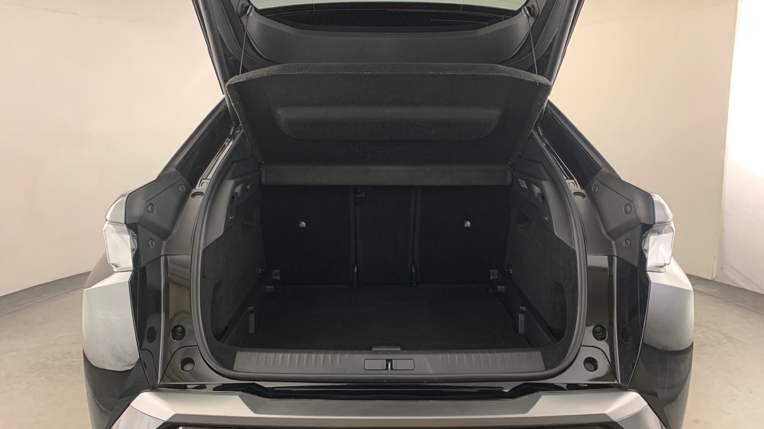 Used Peugeot 3008 2025 for sale - 78158096: Photo 5