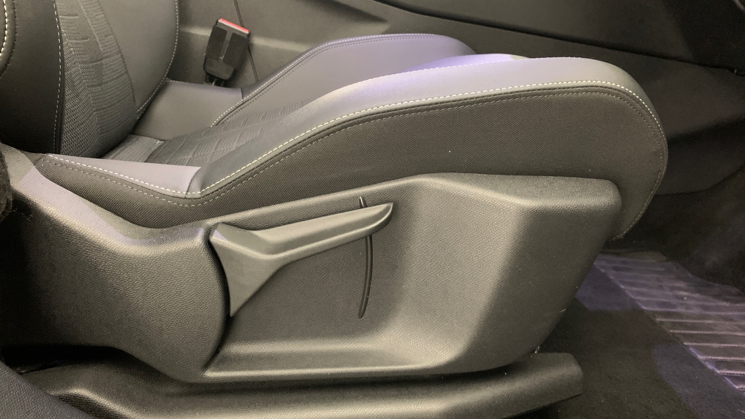 Used Peugeot 3008 2025 for sale - 78158096: Photo 60