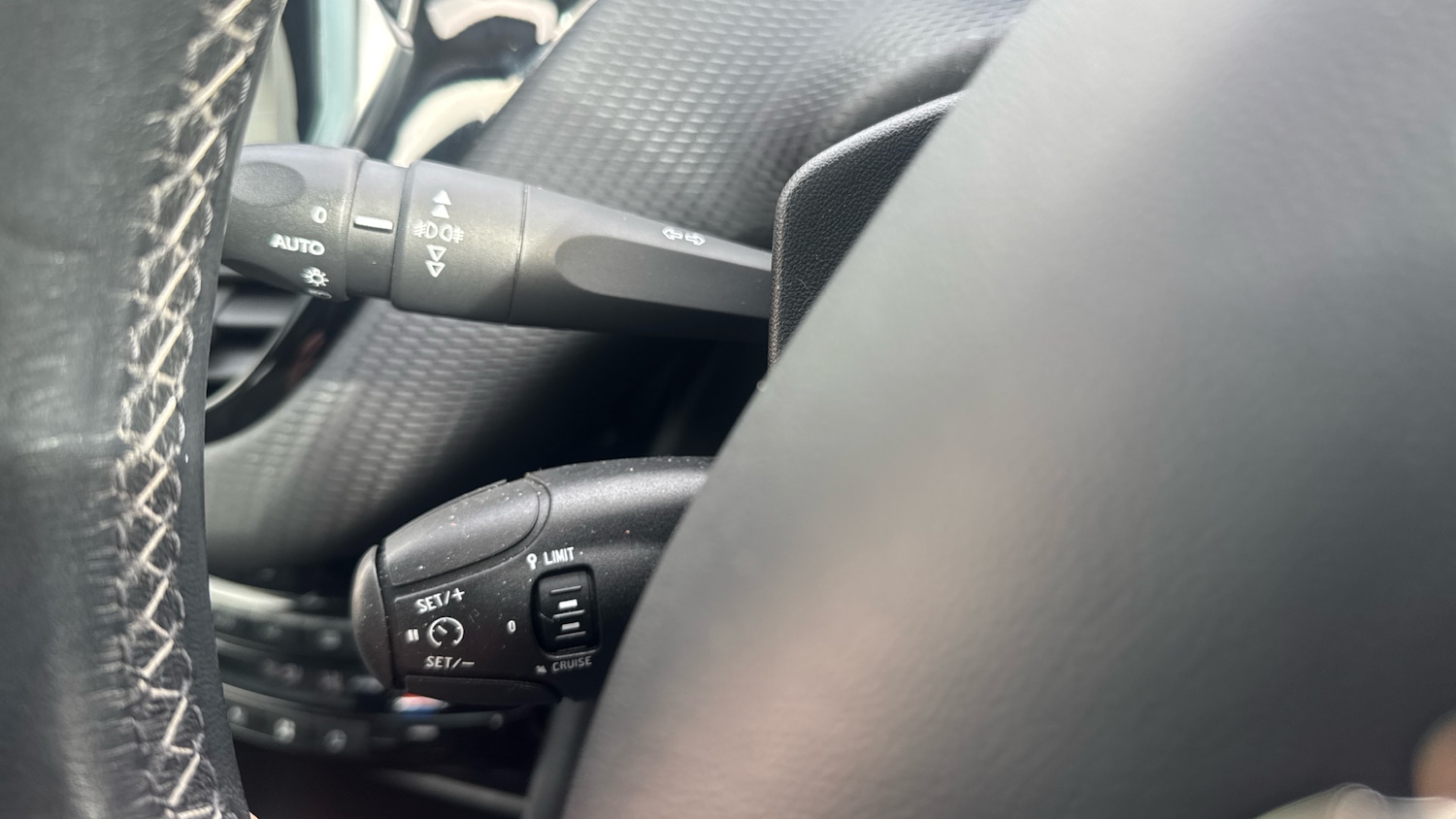 Used Peugeot 2008 2019 for sale - 77659632: Photo 27