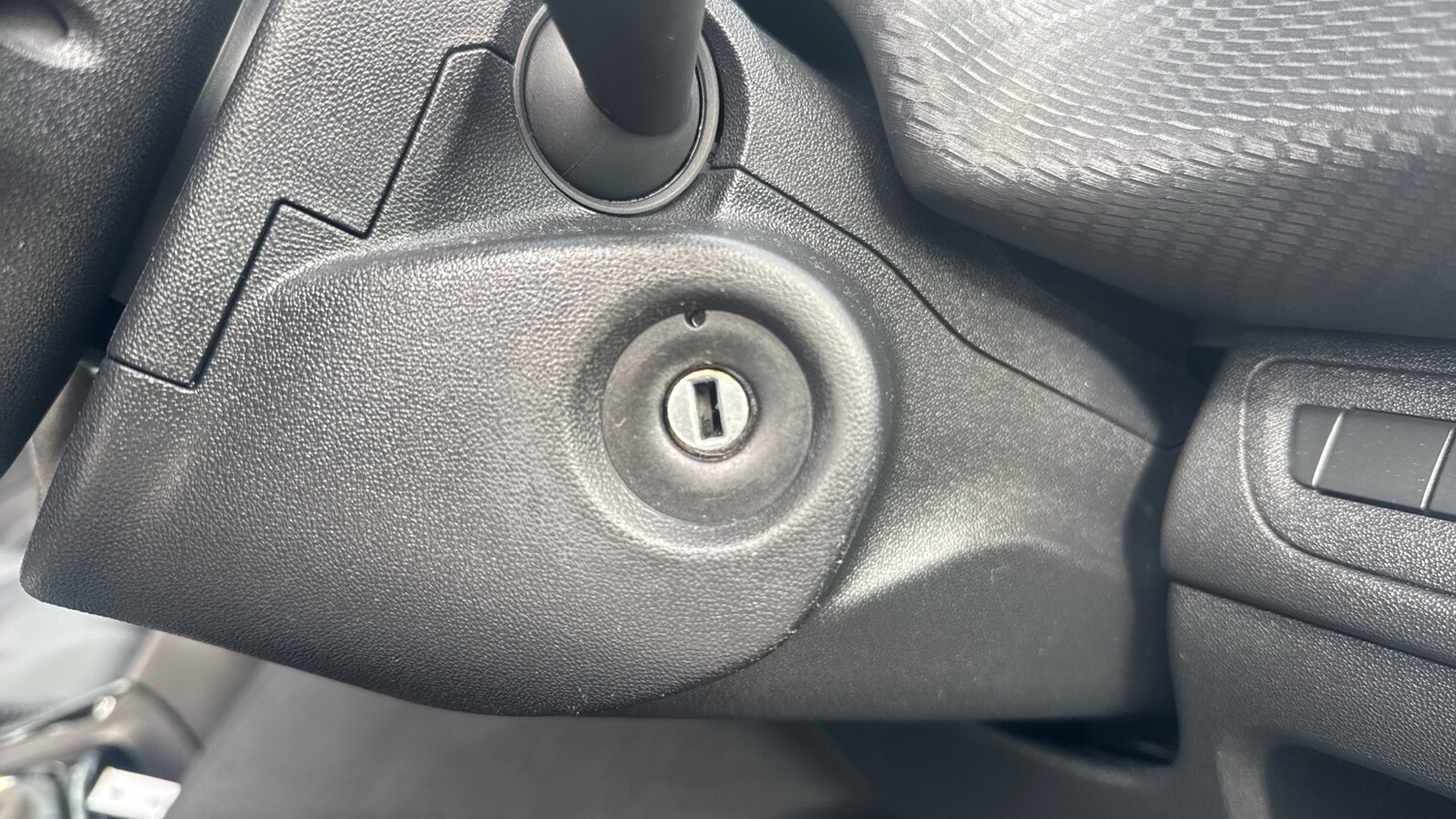 Used Peugeot 2008 2019 for sale - 77659632: Photo 40