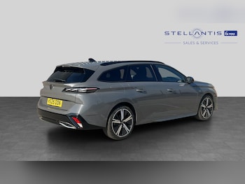 Used Peugeot 308 SW 2025 for sale - 79497875: Photo
