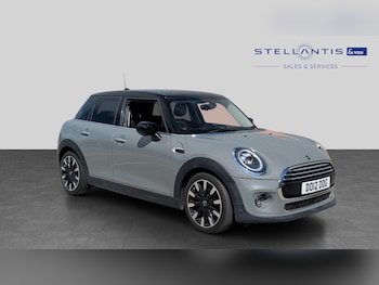 Used MINI Hatch 2019 for sale - 78890621: Photo