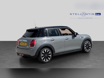 Used MINI Hatch 2019 for sale - 78890621: Photo
