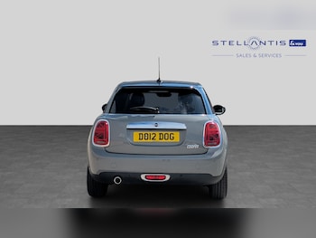 Used MINI Hatch 2019 for sale - 78890621: Photo