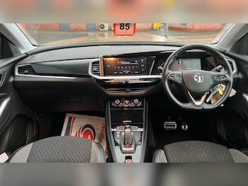 Used Vauxhall Grandland 2022 for sale - 76175969: Photo 4