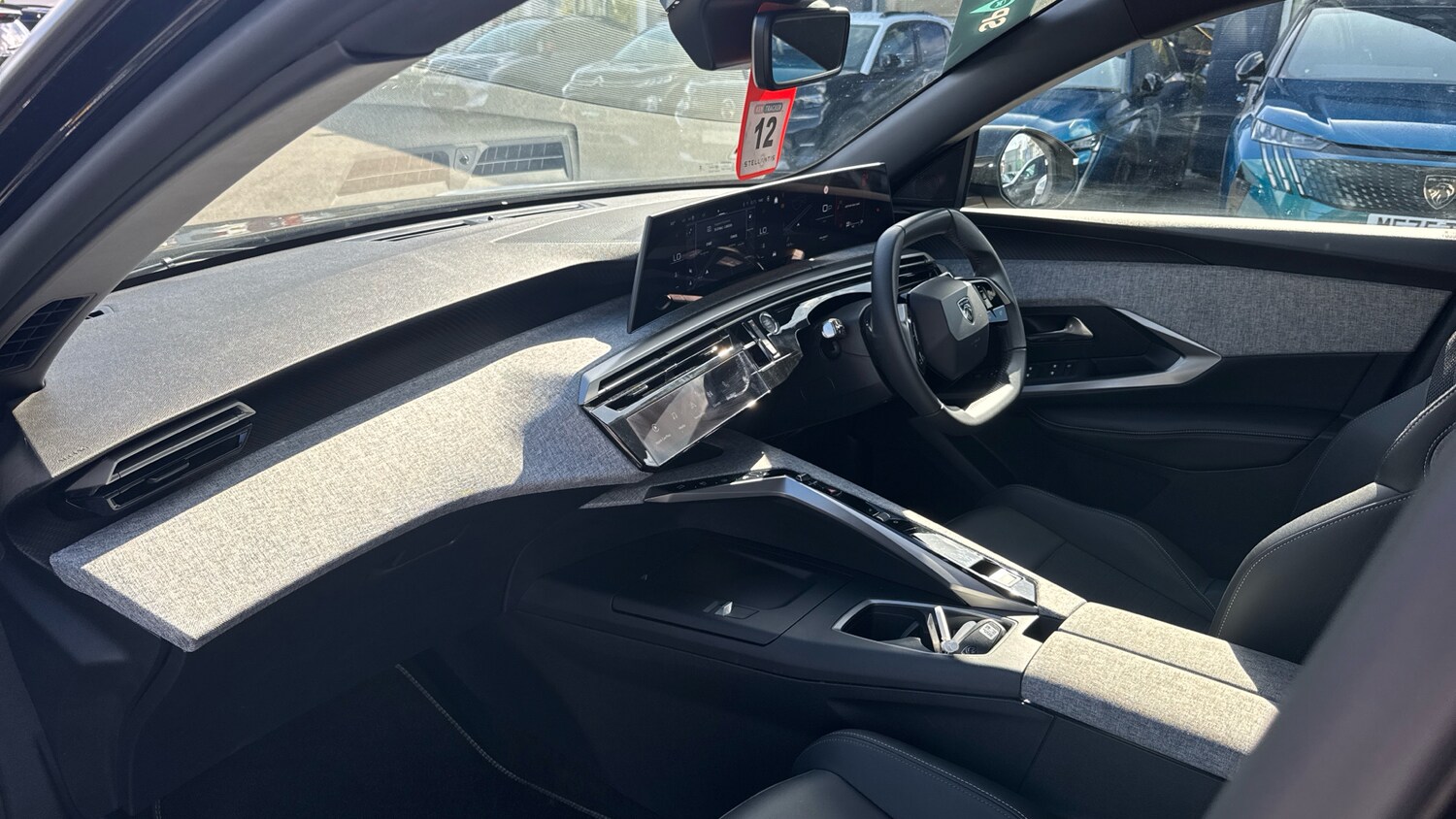 Used Peugeot 3008 2024 for sale - 75811709: Photo 12