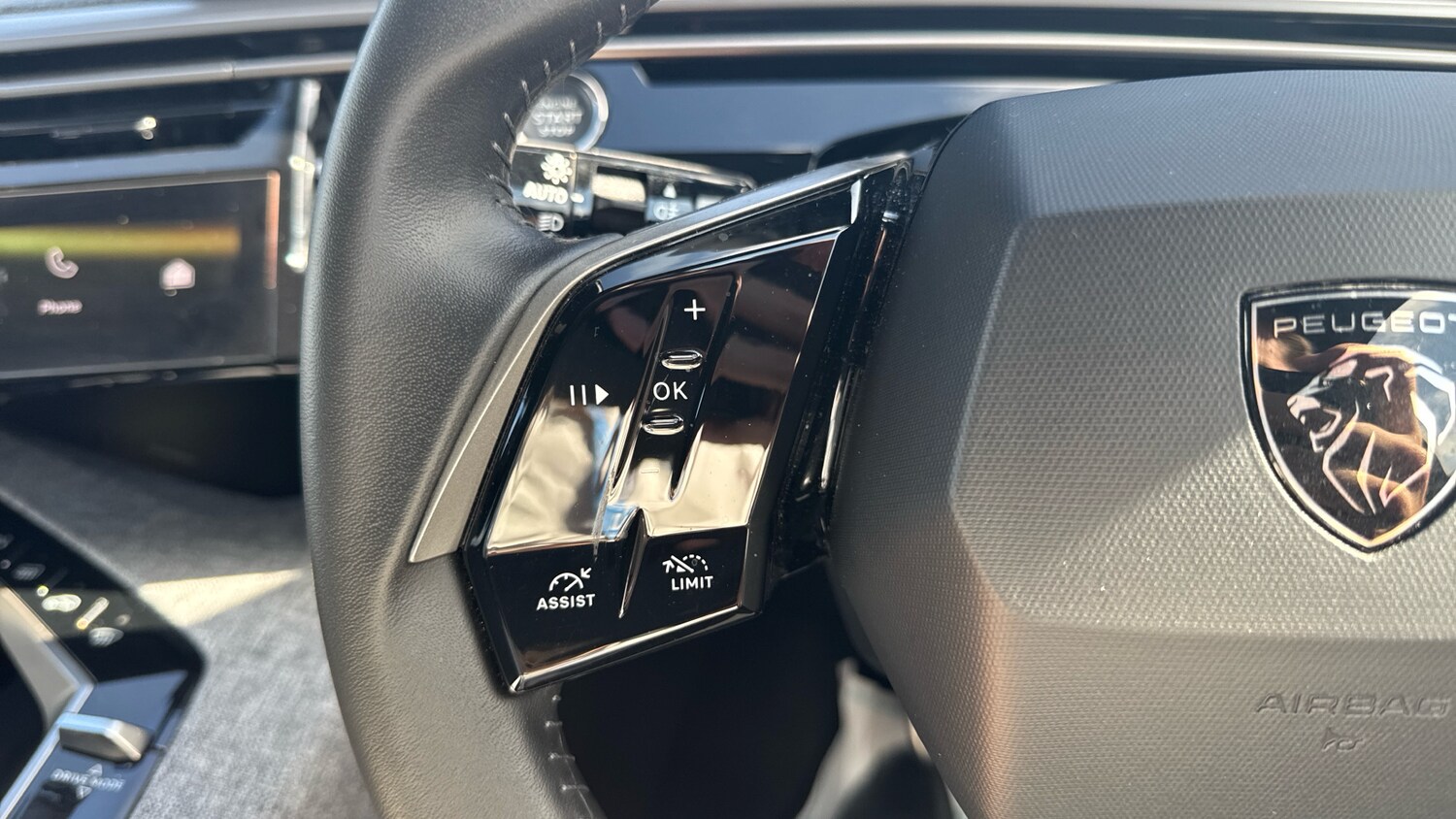 Used Peugeot 3008 2024 for sale - 75811709: Photo 23