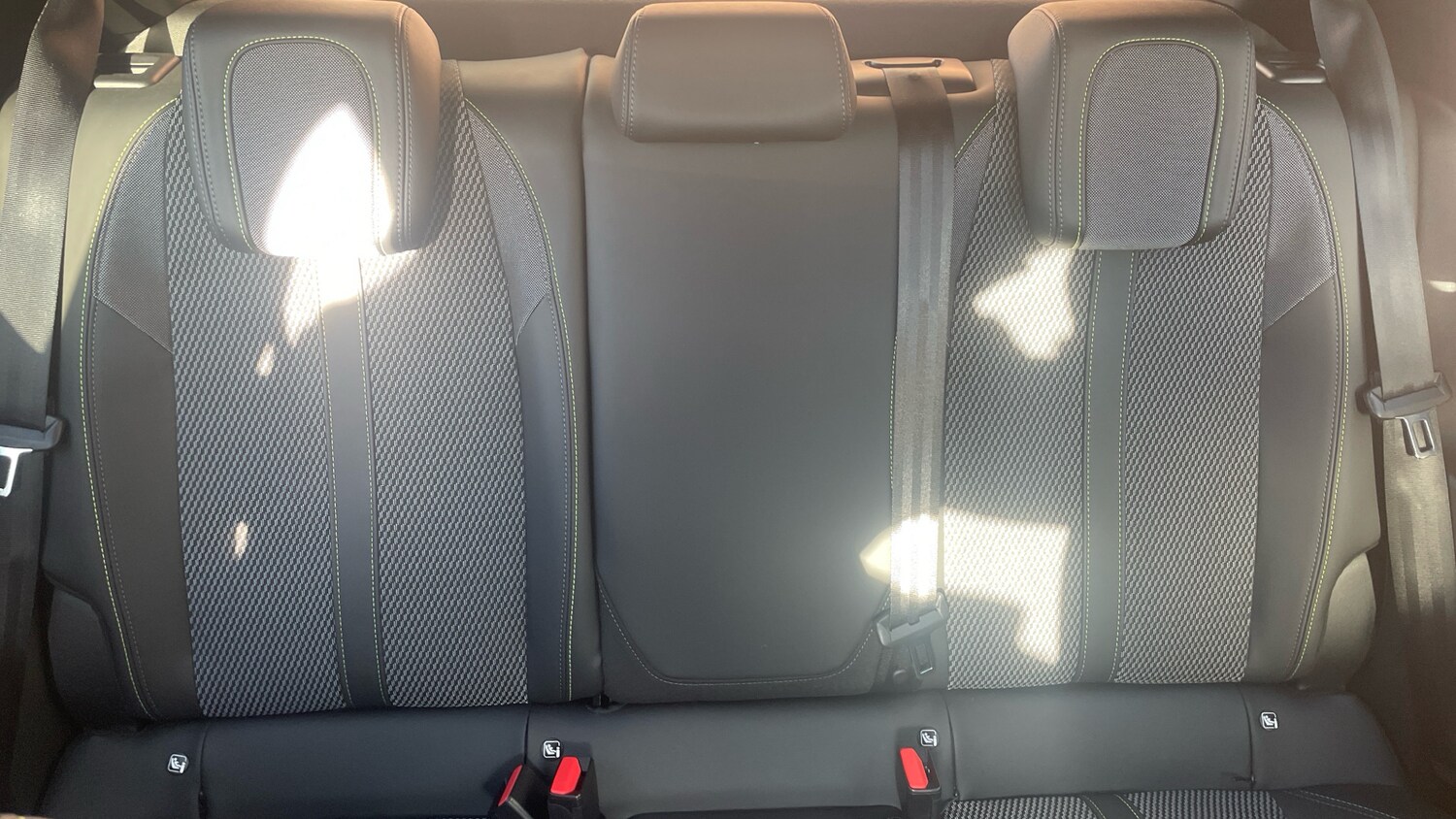 Used Peugeot 208 2024 for sale - 76378415: Photo 25