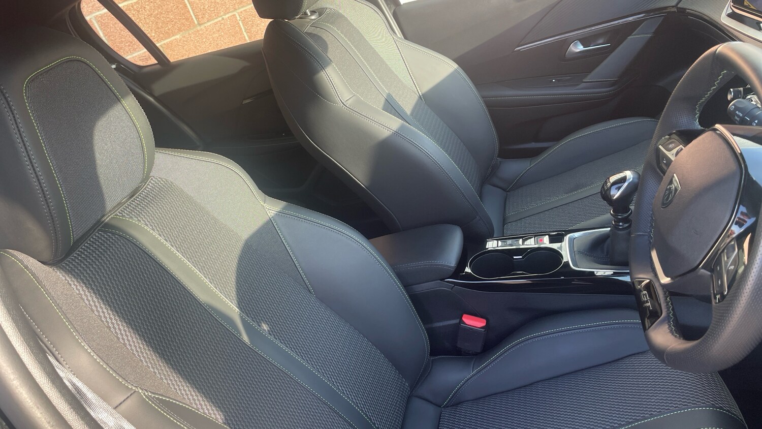 Used Peugeot 208 2024 for sale - 76378415: Photo 42