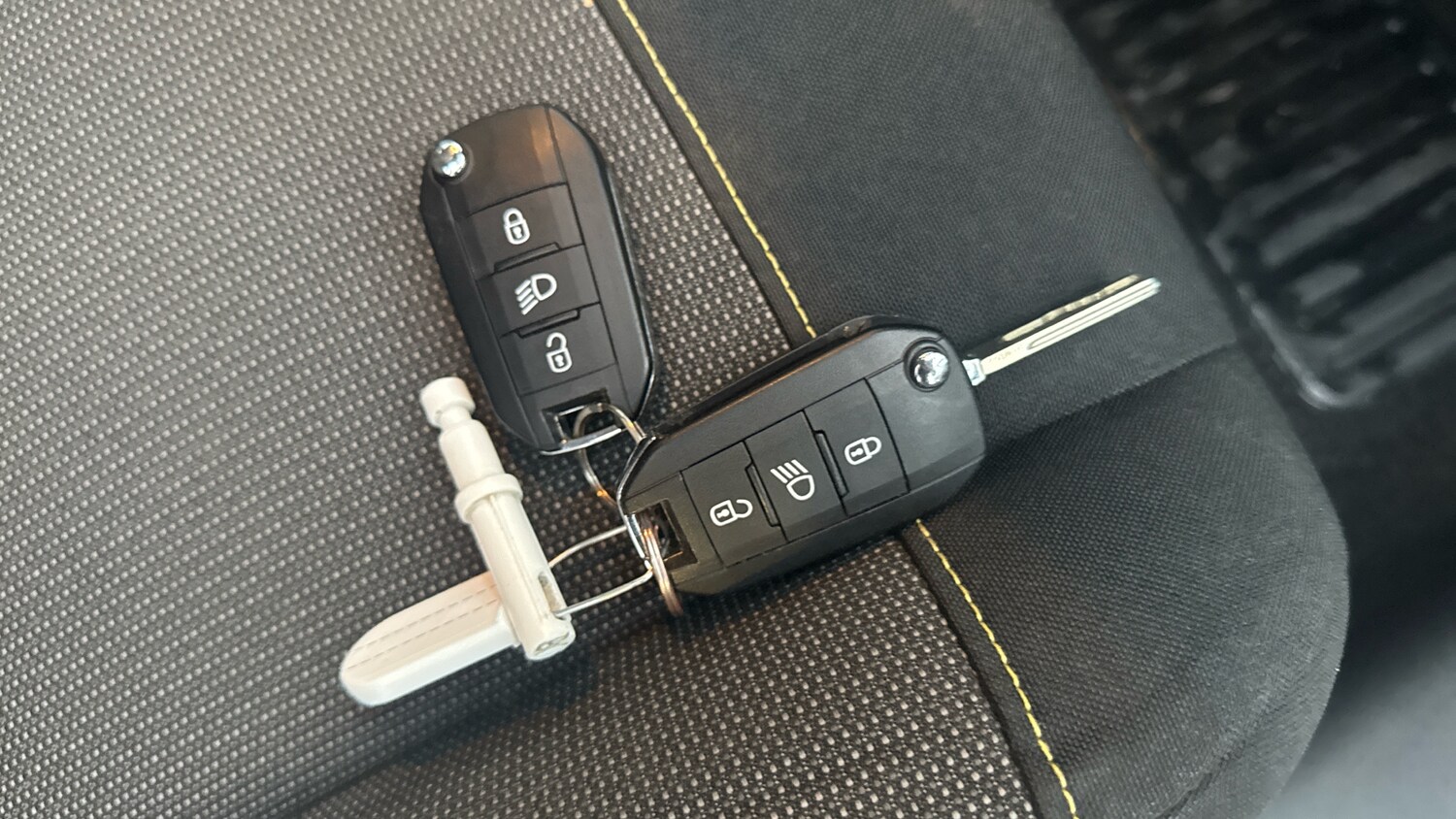 Used Citroen C3 2023 for sale - 76998807: Photo 49