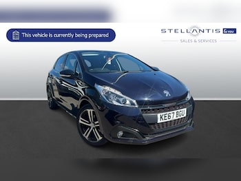 Used Peugeot 208 2017 for sale - 79389362: Photo