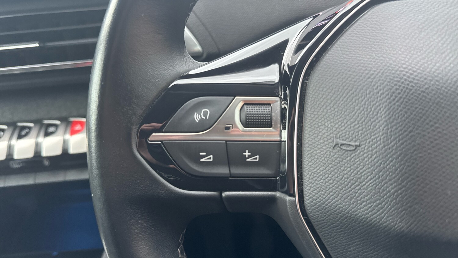 Used Peugeot 3008 2022 for sale - 76359058: Photo 23