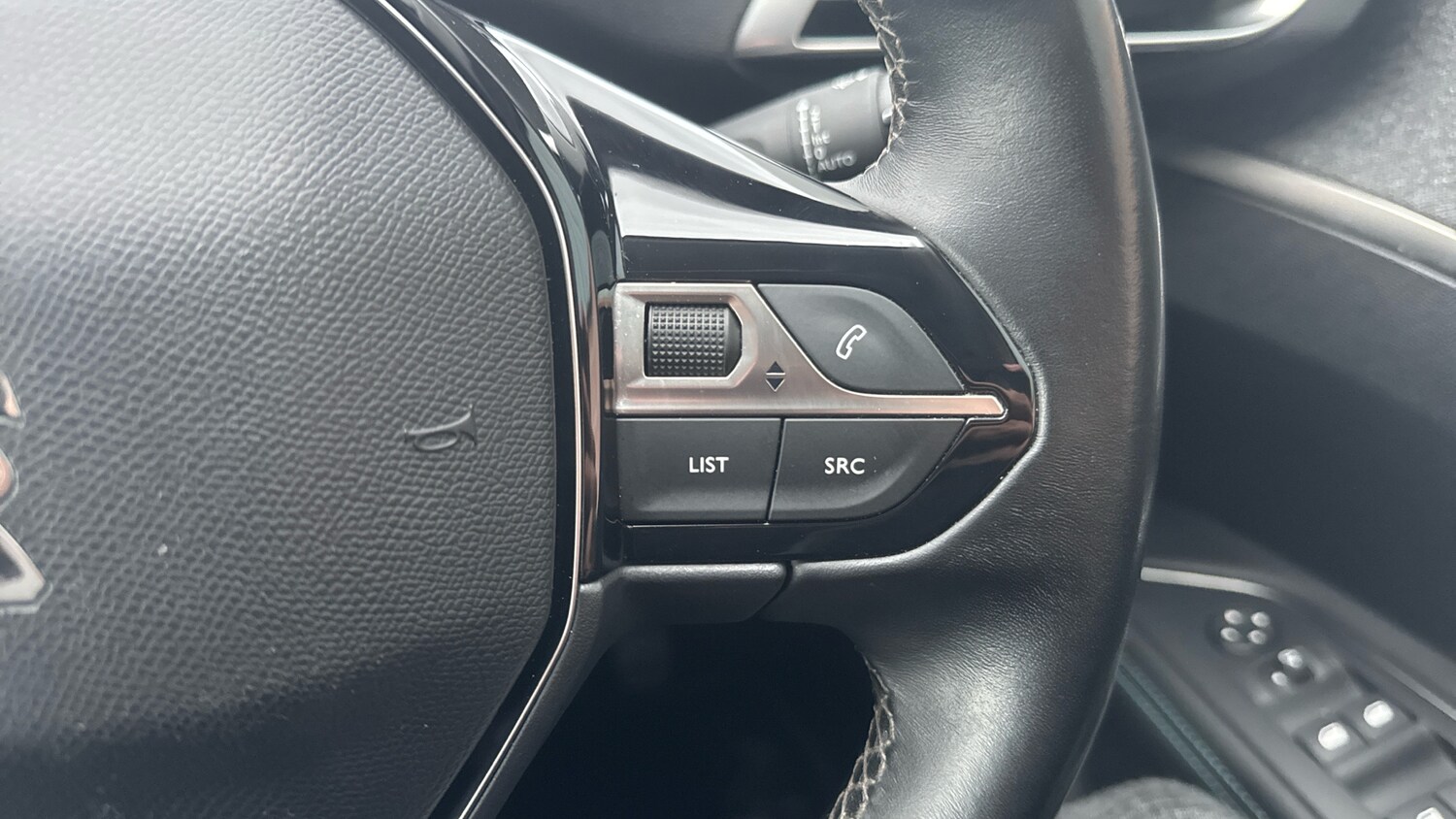 Used Peugeot 3008 2022 for sale - 76359058: Photo 24